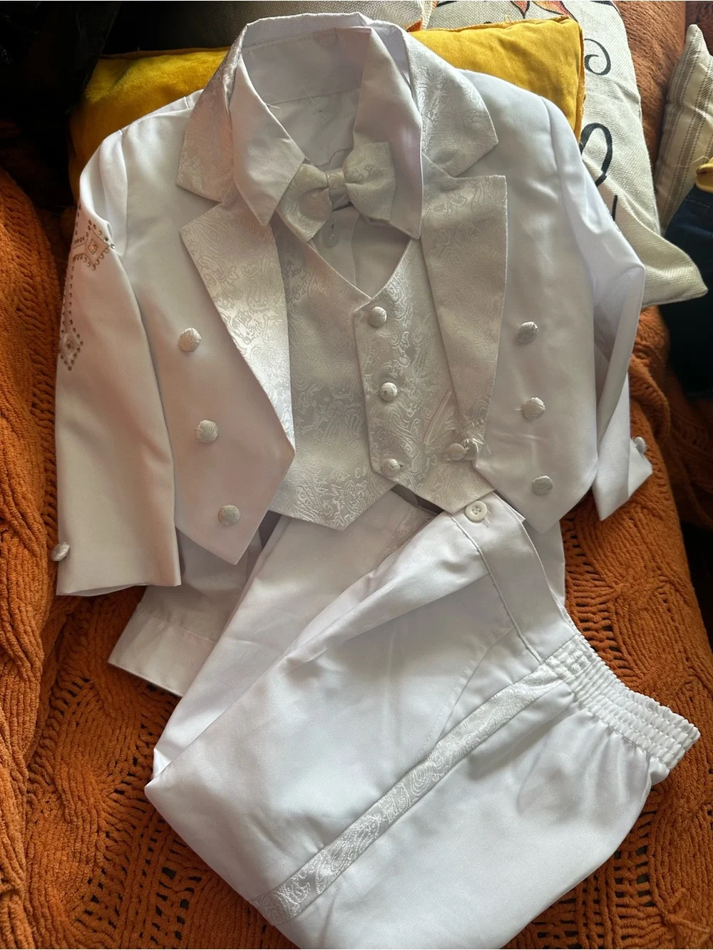 White Boys' Formal Tuxedo Costume with Vest and Bow Tie